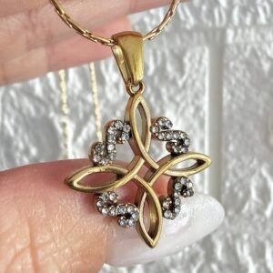Cadena Acero Dorado NUDO DE BRUJA