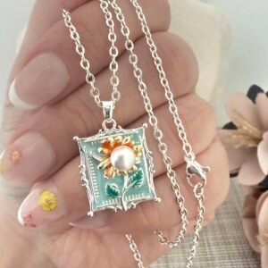 Collar Acero Blanco Cuadro Flor